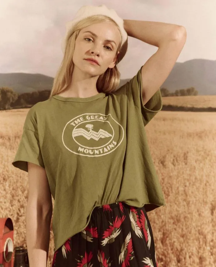 CollectionTees and Sweats The Great The Crop Tee Vintage Army With Mountain Resort Graphic CollectionTees and Sweats The Great The Crop Tee Vintage Army With Mountain Resort Graphic