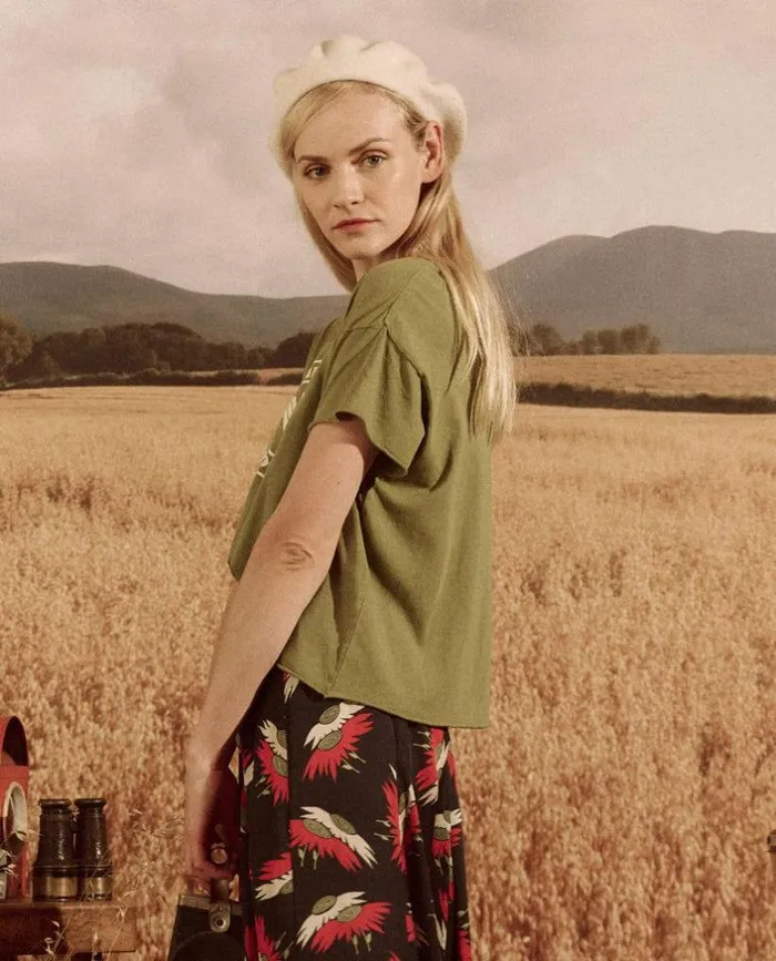 CollectionTees and Sweats The Great The Crop Tee Vintage Army With Mountain Resort Graphic