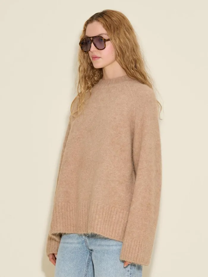 Knitwear Women Holzweiler Fure Fluffy Knit Sweater Beige