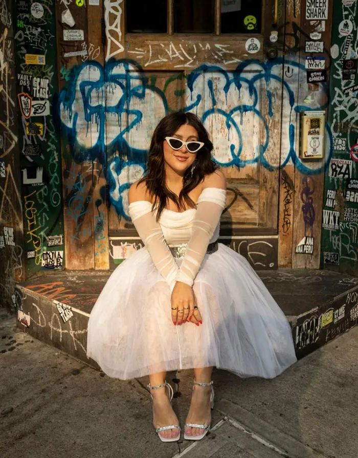 Women SCOTT IVORY Ivory Betsey Johnson