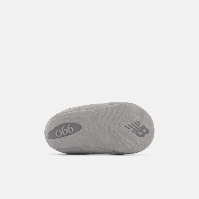 990v6 Crib Bungee Grey with Silver Size 0 8211 10 New Balance Kids 990v6 Crib Bungee Grey with Silver Size 0 8211 10 New Balance Kids