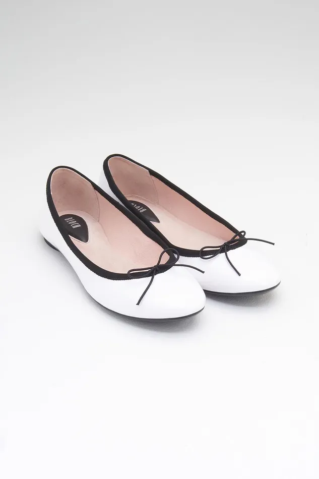 Ballet Flats Ladies Amalthea Ballet Flats White Gloss 8211 Bloch Adult