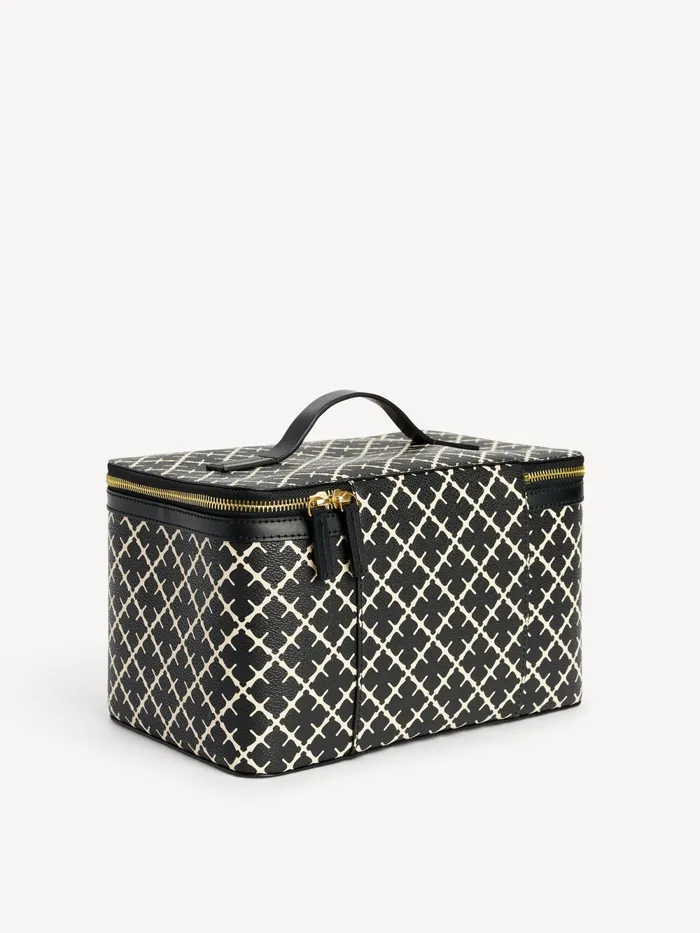 By Malene Birger Beauty Bags Women Bae Beauty Cosmetics Case Black