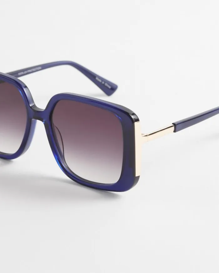 Chico039s Eyewear Navy Square Sunglasses Classic Navy 8211 Shoes and Accessories