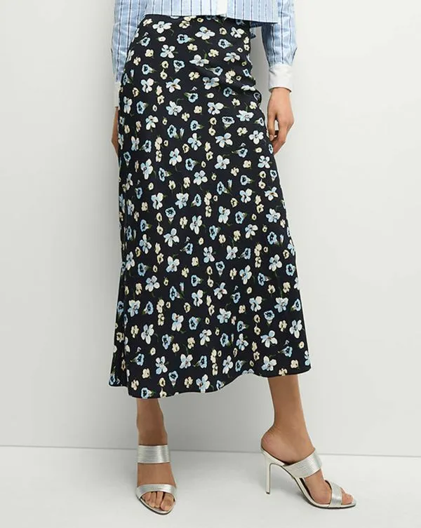 Clover StretchSilk Floral Skirt Navy Multi Women Veronica Beard Skirts and Shorts Clover StretchSilk Floral Skirt Navy Multi Women Veronica Beard Skirts and Shorts