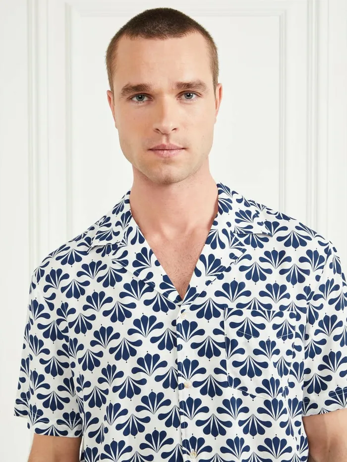 Eco Billy Bowling Shirt Blue Geoflower Print Men Shirts GUESS