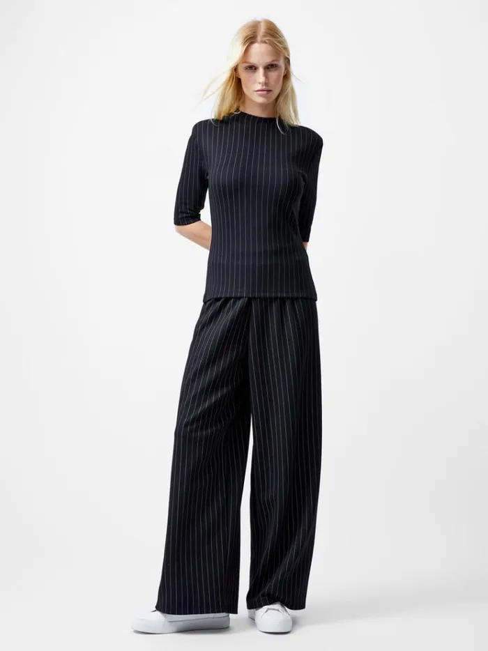 French Connection Tops Regina Jersey Pinstripe Shoulder Pad TShirt Blackwhite 8211 Woman