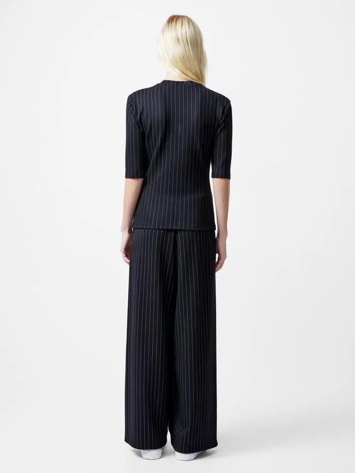 French Connection Tops Regina Jersey Pinstripe Shoulder Pad TShirt Blackwhite 8211 Woman