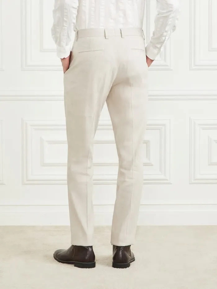 GUESS Roger Classic Chino Pants Stonesand Yd Men Pants and Shorts GUESS Roger Classic Chino Pants Stonesand Yd Men Pants and Shorts