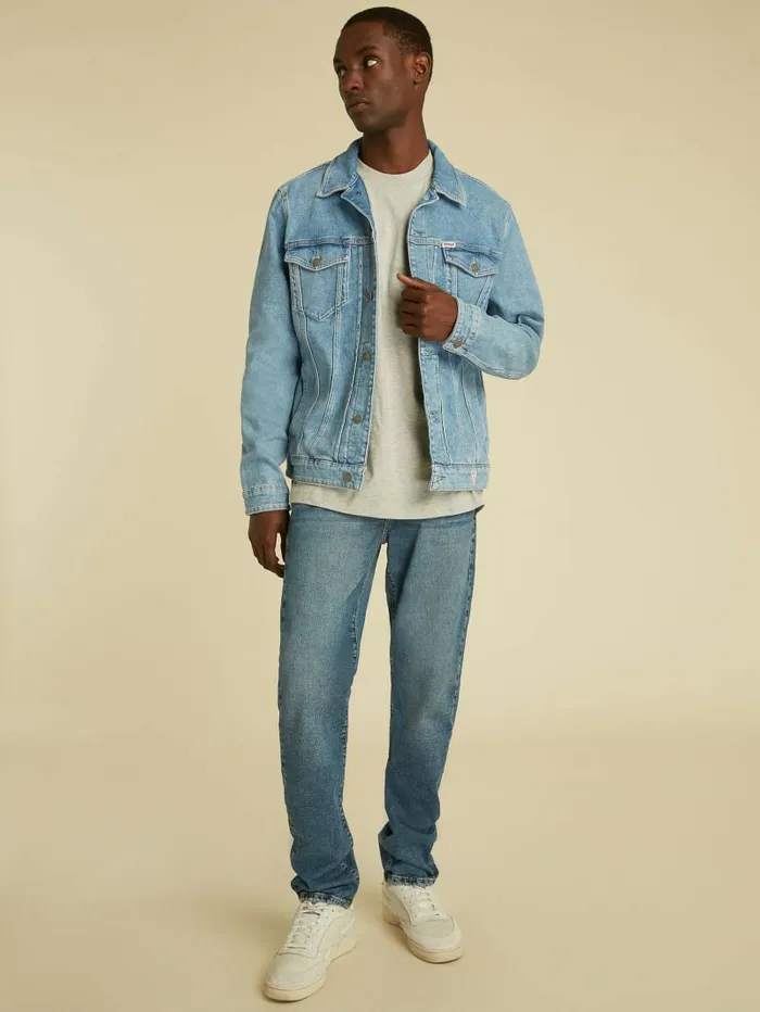 Jackets and Coats GUESS Originals Kit Denim Jacket Go Vintage Light Wash 8211 GUESS Men Jackets and Coats GUESS Originals Kit Denim Jacket Go Vintage Light Wash 8211 GUESS Men