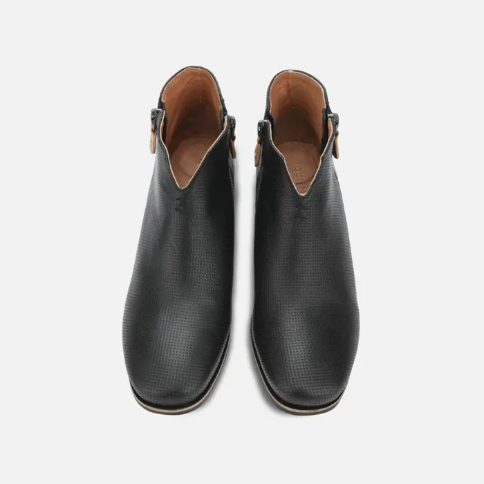 Kenneth Cole Ella Wedge Zip Bootie Black Women Boots Booties