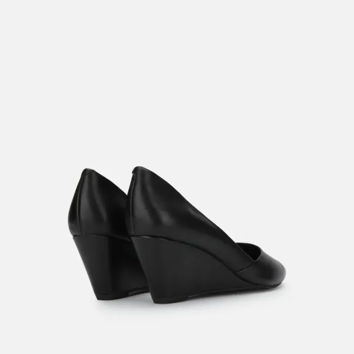 Kenneth Cole Ellis Black Women Heels