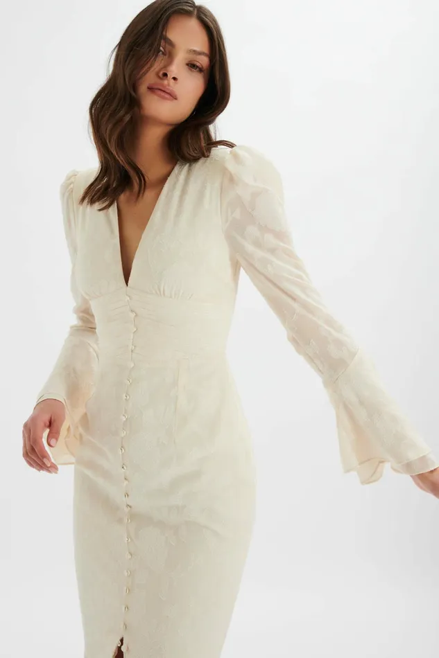 Lavish Alice LongSleeve Dresses LAUREN Fluted Sleeve Maxi Dress In Cream Floral Textured Chiffon Cream Floral Textured Chiffon 8211 Women Lavish Alice LongSleeve Dresses LAUREN Fluted Sleeve Maxi Dress In Cream Floral Textured Chiffon Cream Floral Textured Chiffon 8211 Women