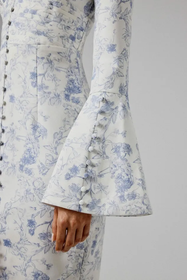 Lavish Alice LongSleeve Dresses SALMA Fluted Sleeve Longline Fishtail Midi Dress In Blue Porcelain Print 8211 Women