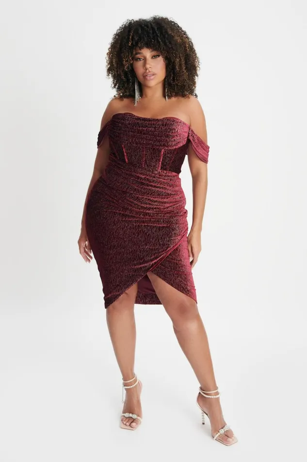 Lavish Alice Off The Shoulder and Bardot BLAKE Curve Diamante Velvet Pleated Off Shoulder Midi Dress In Burgundy Burgund 8211 Women