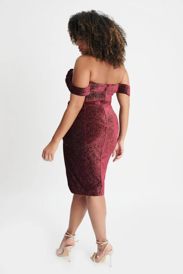 Lavish Alice Off The Shoulder and Bardot BLAKE Curve Diamante Velvet Pleated Off Shoulder Midi Dress In Burgundy Burgund 8211 Women