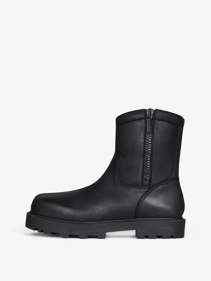 Men Boots and Loafers Givenchy Storm Ankle Boots In Nubuck With Zip Black Men Boots and Loafers Givenchy Storm Ankle Boots In Nubuck With Zip Black