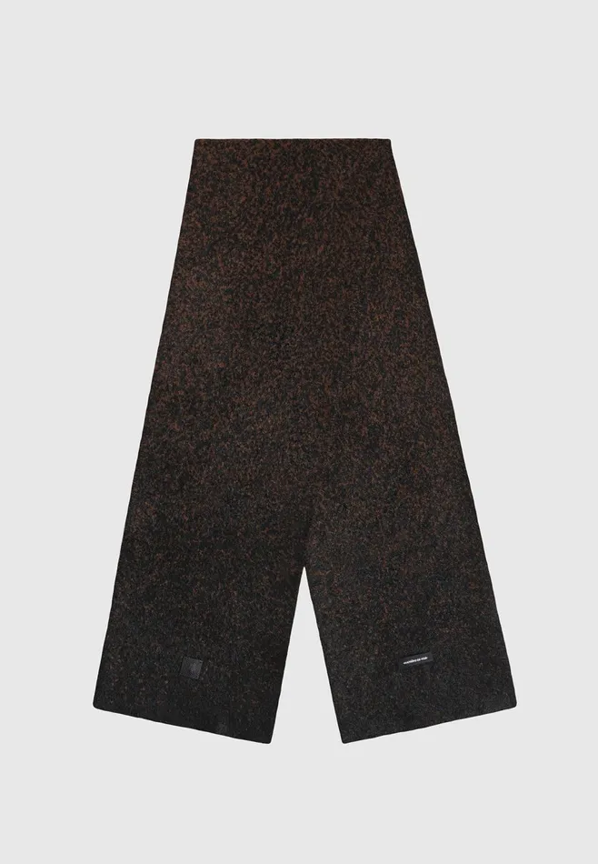 Men Manire De Voir Ombr Wool Knit Reversible Scarf Blackbrown
