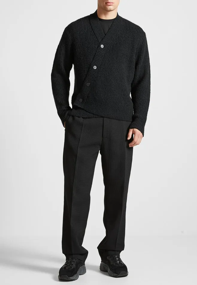 Men Manire De Voir Regular Fit Waffle Seersucker Tailored Trousers Black