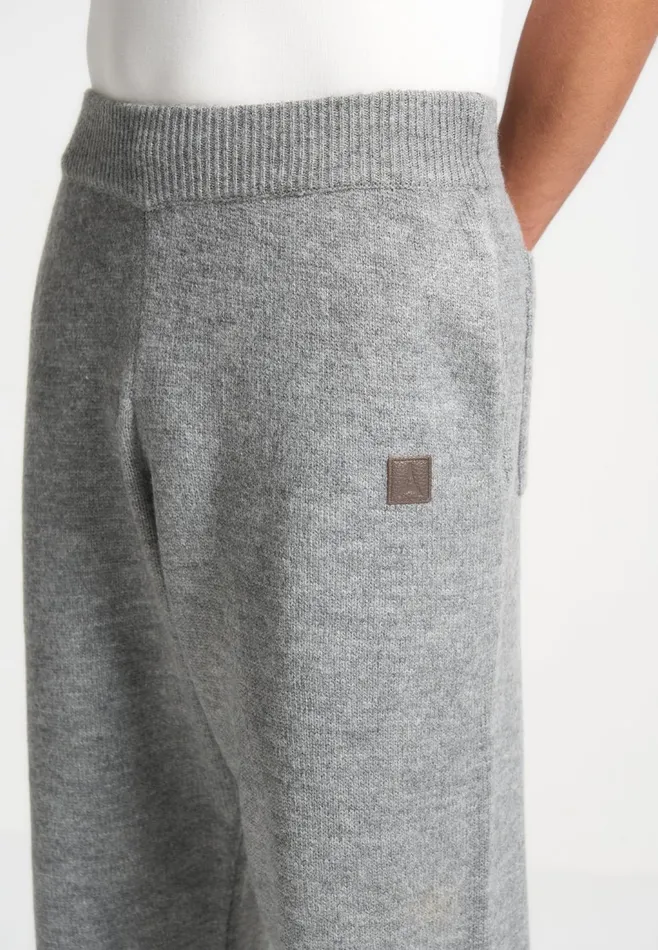 Men Manire De Voir Signature MohairBlend Joggers Grey
