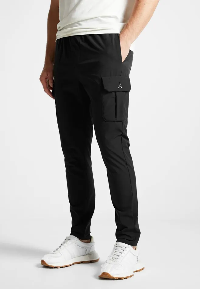 Men Manire De Voir Technical Cargo Pants Black