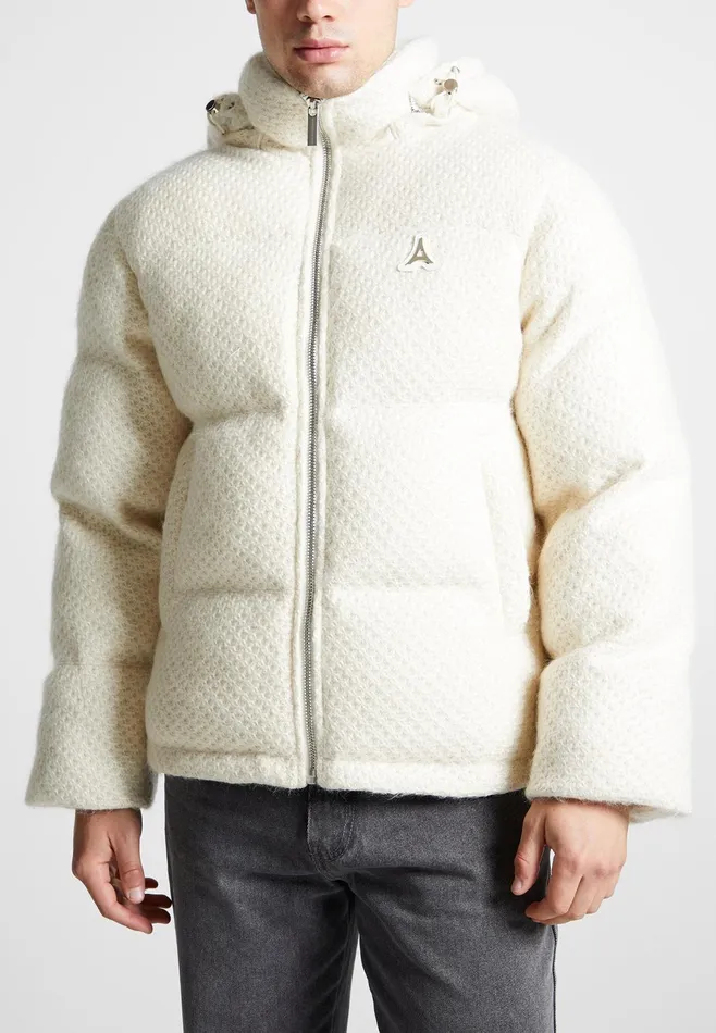Men Manire De Voir Textured Knit Puffer Jacket Cream