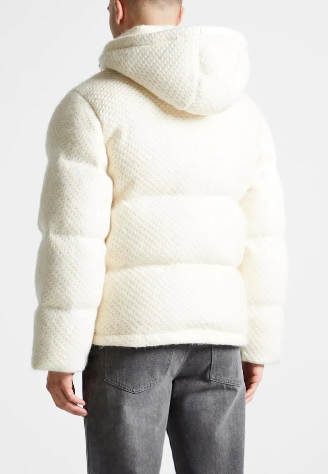 Men Manire De Voir Textured Knit Puffer Jacket Cream