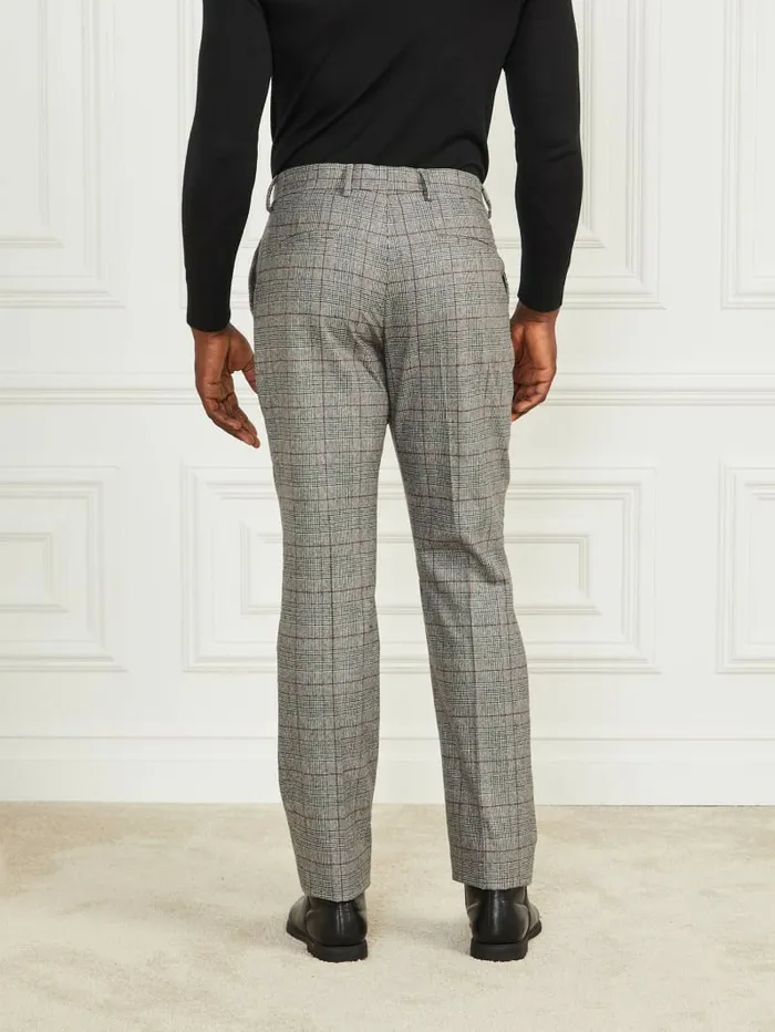 Men Roger Chino Pants BlackWhiteRed Check Pants and Shorts GUESS Men Roger Chino Pants BlackWhiteRed Check Pants and Shorts GUESS