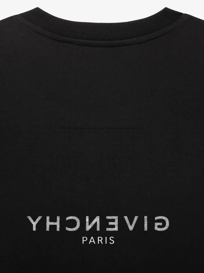 Men TShirts Givenchy GIVENCHY Reverse Oversized Tshirt In Cotton Black