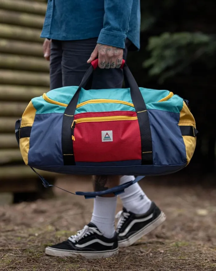 Passenger Backpacks and Bags Boondocker Recycled Duffel Multi Primary Multi Primary 8211 WomenMen