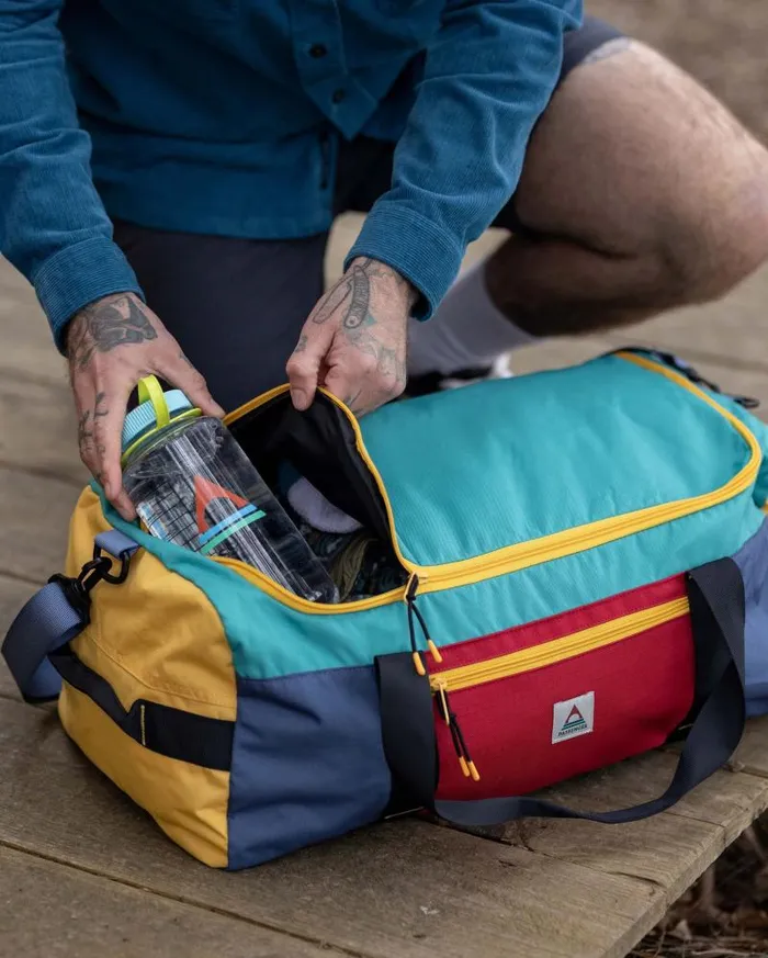 Passenger Backpacks and Bags Boondocker Recycled Duffel Multi Primary Multi Primary 8211 WomenMen