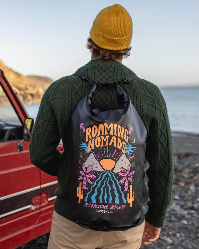 Passenger Backpacks and Bags Tide 30L Recycled Dry Bag Roaming Nomads Roaming Nomads 8211 WomenMen