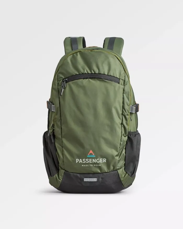 Passenger Backpacks and Bags Track Recycled 20L Backpack Fir Tree Fir Tree 8211 WomenMen Passenger Backpacks and Bags Track Recycled 20L Backpack Fir Tree Fir Tree 8211 WomenMen