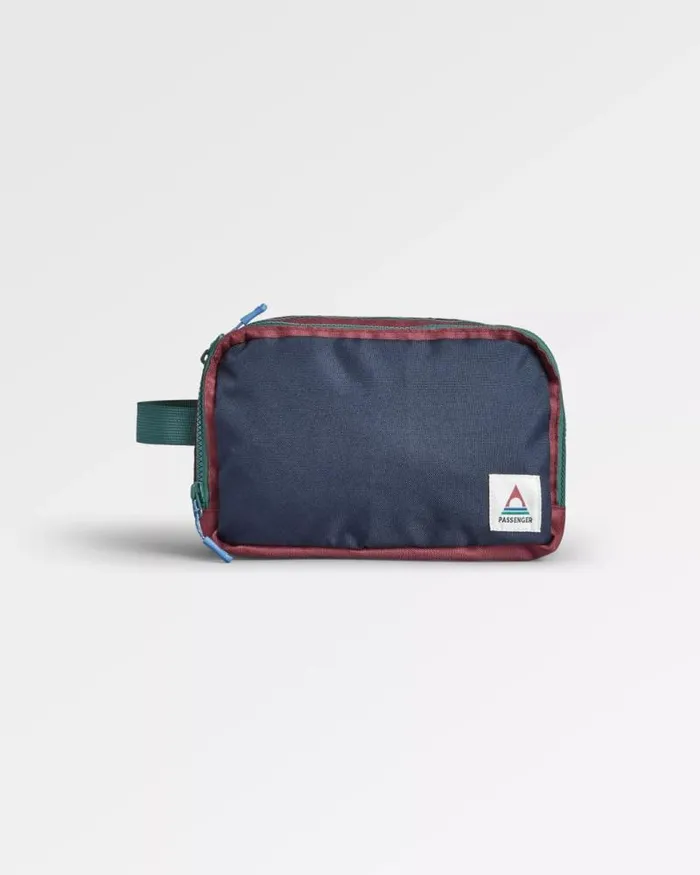 Passenger Backpacks and Bags Travel Recycled Wash Kit Samba Deep Navy Samba Deep Navy 8211 WomenMen Passenger Backpacks and Bags Travel Recycled Wash Kit Samba Deep Navy Samba Deep Navy 8211 WomenMen