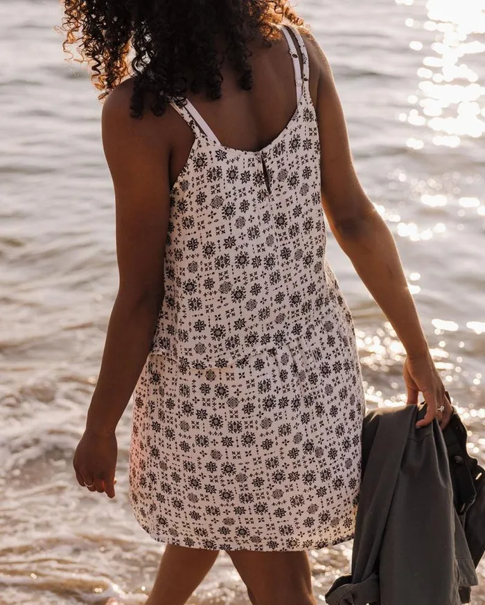 Passenger Bottoms Floaty Layered Dress Simple Tile Ivory Simple Tile Ivory 8211 Women