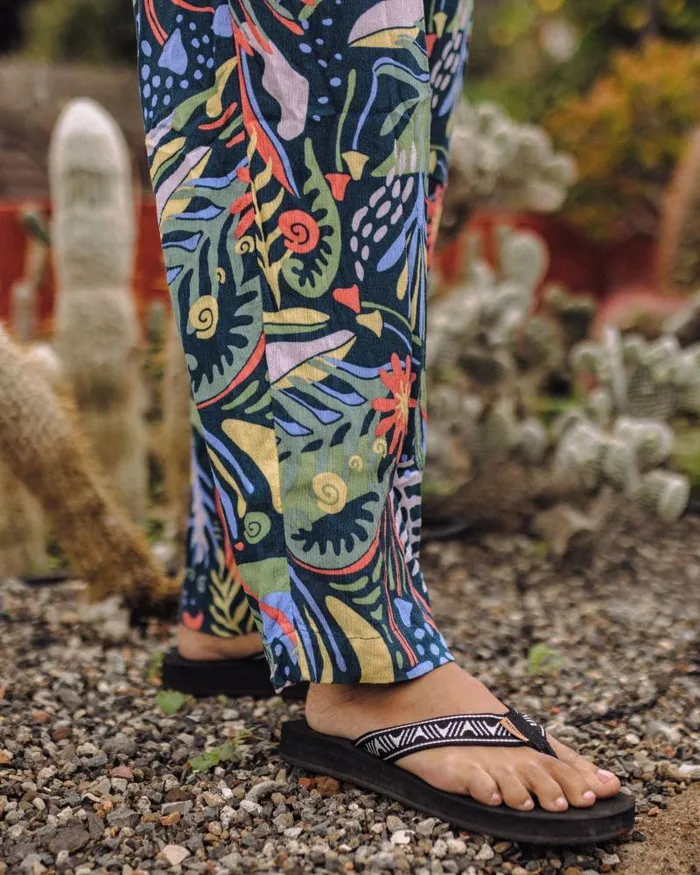 Passenger Bottoms Thimbleberry Jumpsuit Abstract Seaweed Tidal Blue Abstract Seaweed Tidal Blue 8211 Women