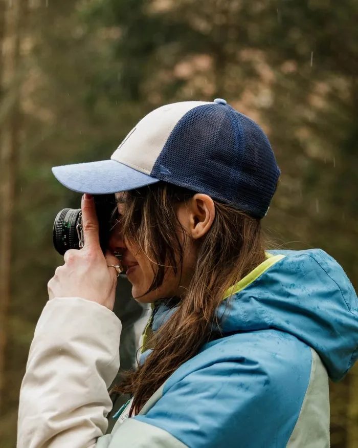 Passenger Caps and Hats Heritage Mesh Snapback Cap Cornflower Cornflower 8211 WomenMen