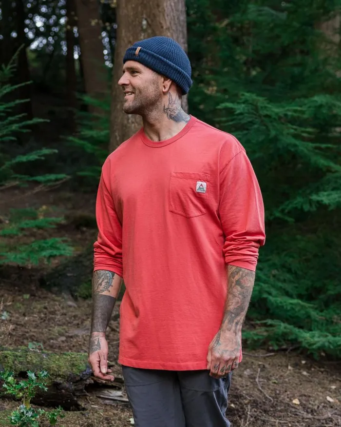 Passenger Tops Heritage Recycled Relaxed Fit LS TShirt Cardinal Cardinal 8211 Men