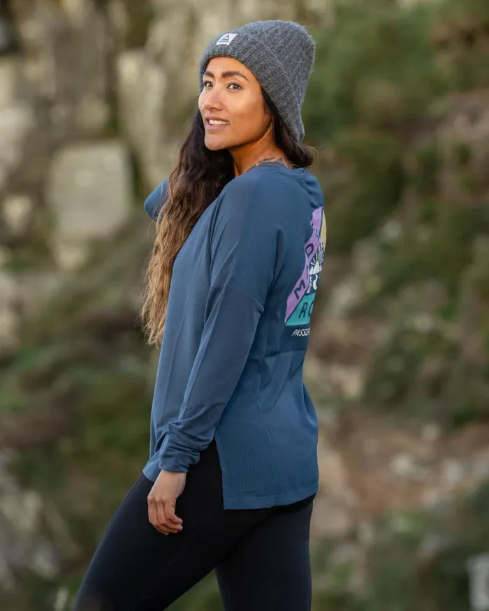 Passenger Tops Lotus Recycled Active LS Top Dark Denim Dark Denim 8211 Women