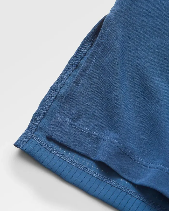 Passenger Tops Lotus Recycled Active LS Top Dark Denim Dark Denim 8211 Women