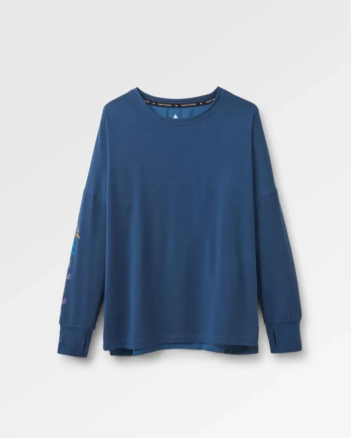 Passenger Tops Lotus Recycled Active LS Top Dark Denim Dark Denim 8211 Women