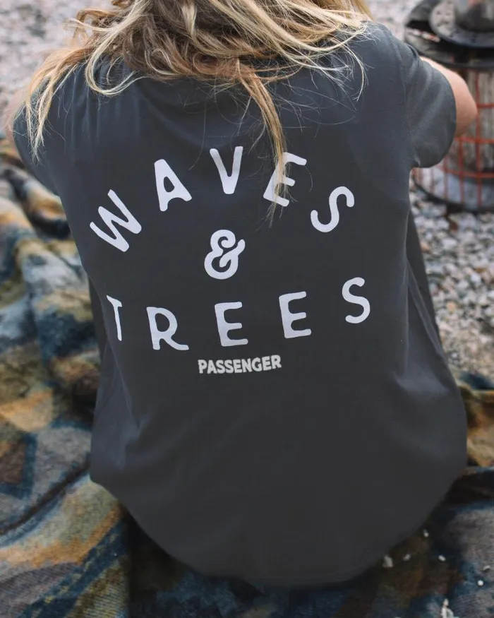 Passenger Tops Penida TShirt Charcoal Charcoal 8211 Women
