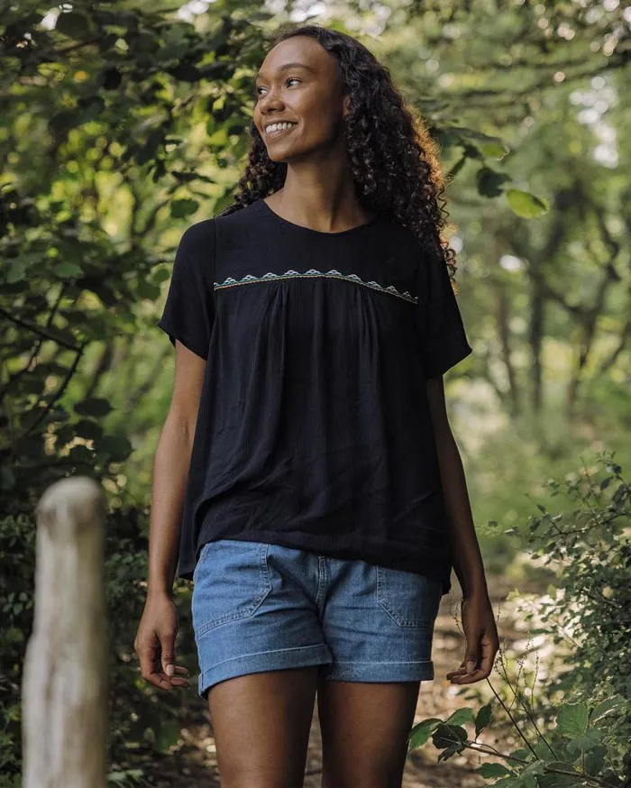 Passenger Tops Petal Top Black Black 8211 Women