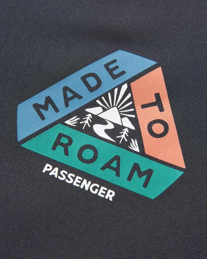 Passenger Tops Range Recycled Active LS Tshirt Black Black 8211 Men