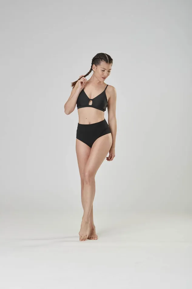 Picture Organic Clothing Kalta Triangle Top Women Swimwear Picture Organic Clothing Kalta Triangle Top Women Swimwear