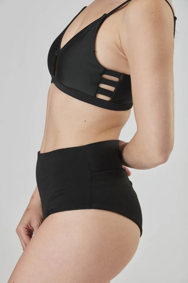 Picture Organic Clothing Kalta Triangle Top Women Swimwear Picture Organic Clothing Kalta Triangle Top Women Swimwear