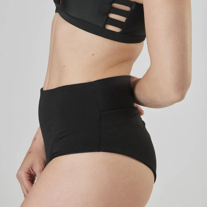 Picture Organic Clothing Kalta Triangle Top Women Swimwear Picture Organic Clothing Kalta Triangle Top Women Swimwear