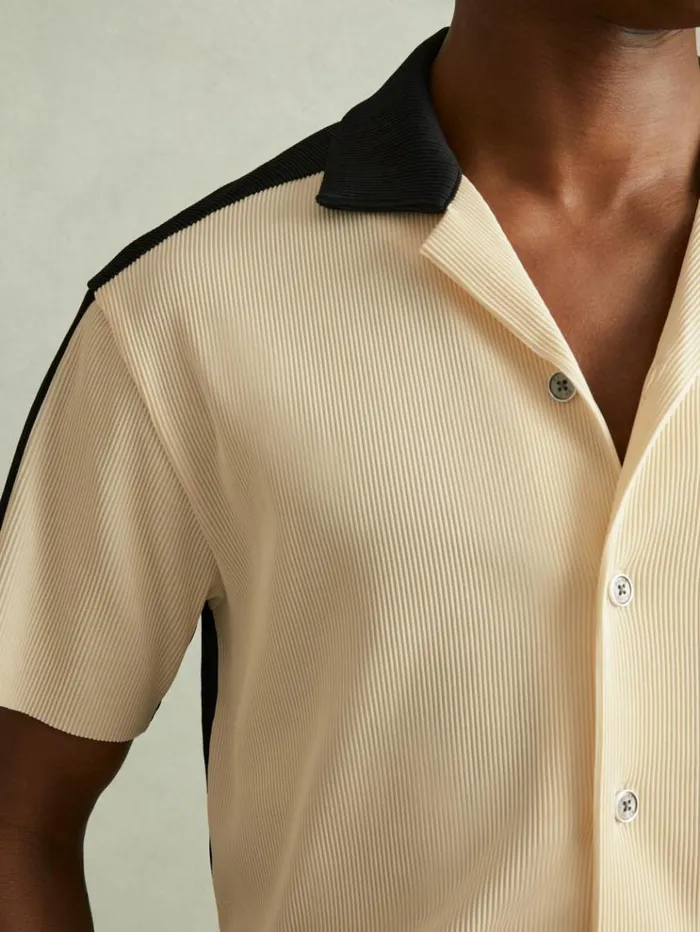 REISS Shirts Men Oversized Plisse Cuban Collar Shirt Off Whitenavy