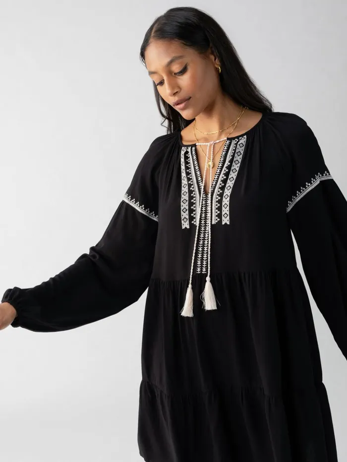 Sanctuary Clothing Dresses and Jumpsuits Women Embroidered Dress Black