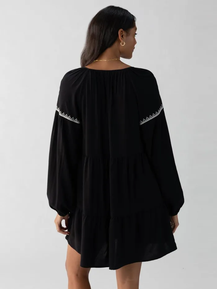 Sanctuary Clothing Dresses and Jumpsuits Women Embroidered Dress Black